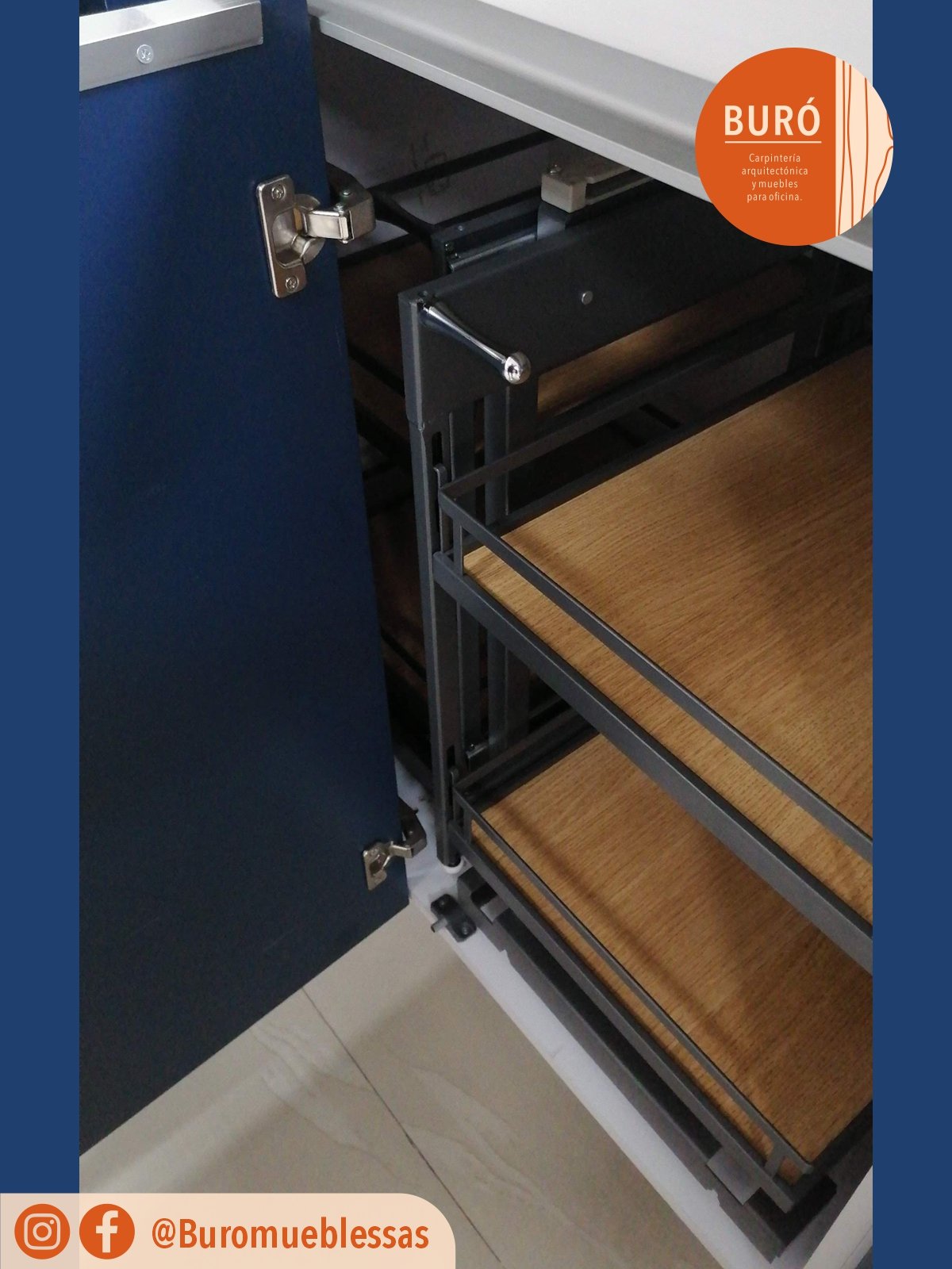 Esquina magica fondo en madera 0.0.jpg